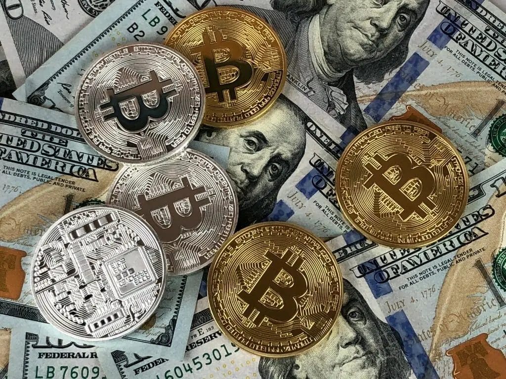Crypto-monnaie et argent